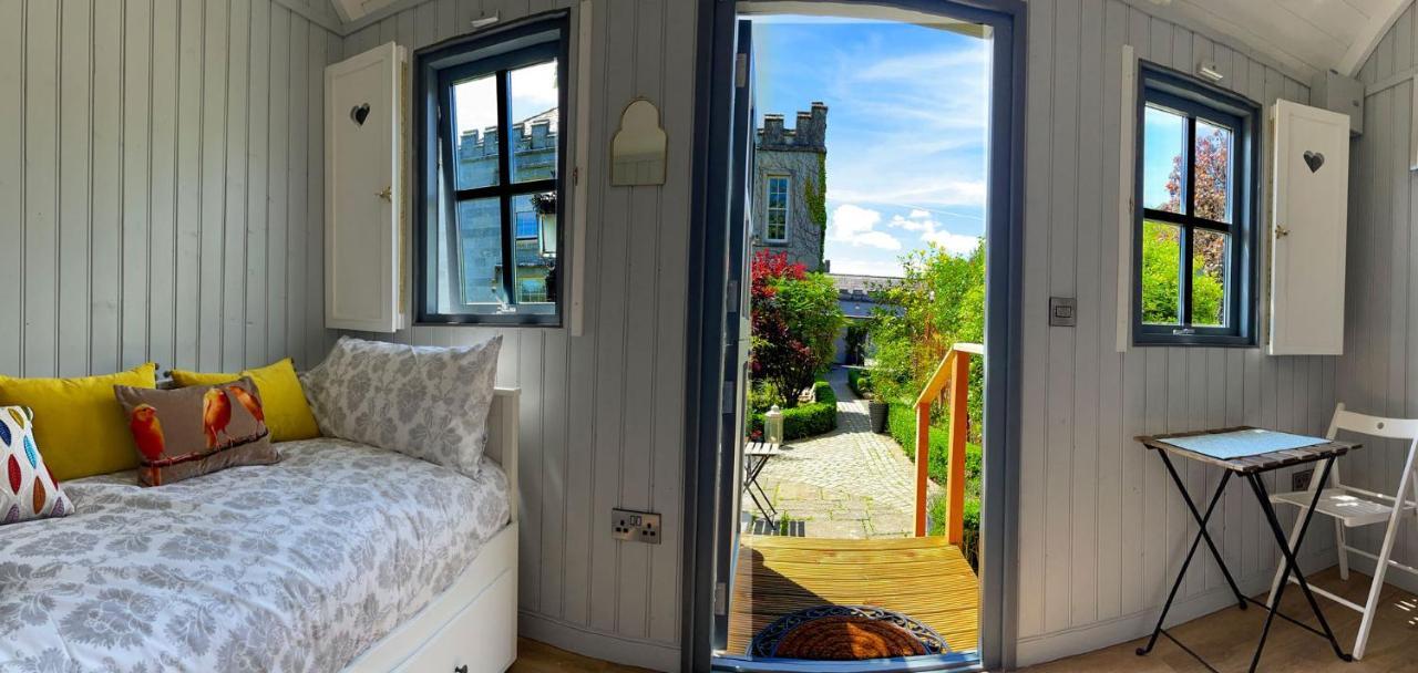 Lilac Hut Shepherds Hut Kilkenny Exterior photo